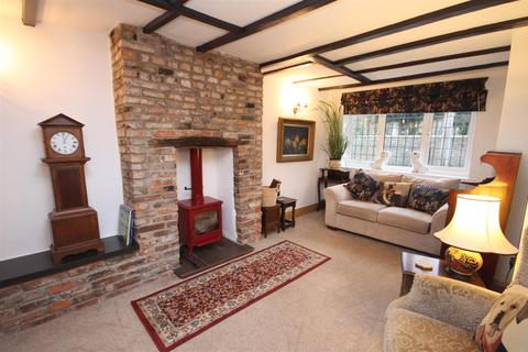 3 bedroom cottage for sale, Church View, Northallerton DL6