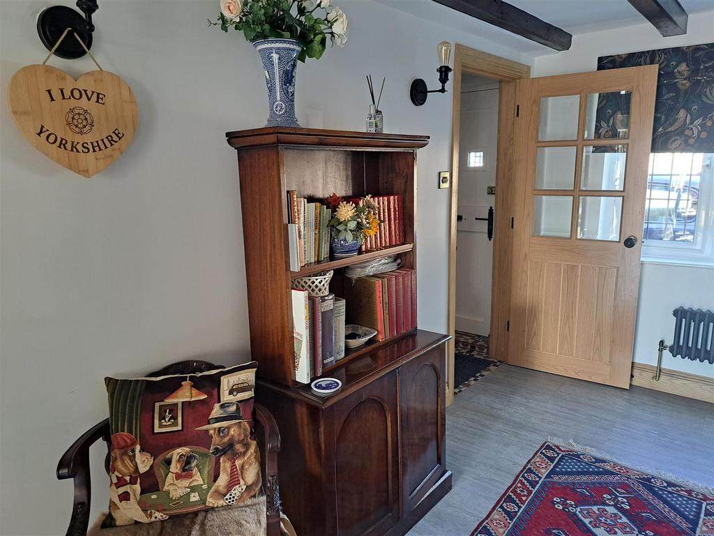 Dining room / sitting room