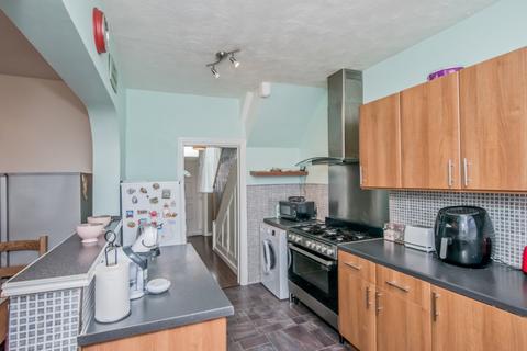 3 bedroom semi-detached house for sale, Hill Crescent, Birstall, West Yorkshire, WF17