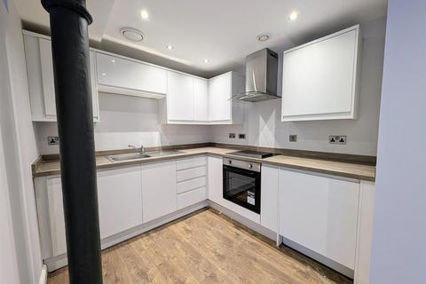 Studio to rent, Princes Buildings, Dale Street