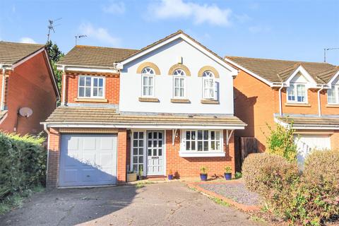 4 bedroom detached house for sale, Haddon Close, Wellingborough NN8