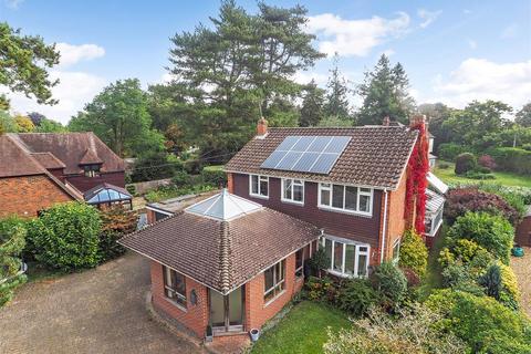 4 bedroom detached house for sale, Bow Lane, Romsey, Hampshire