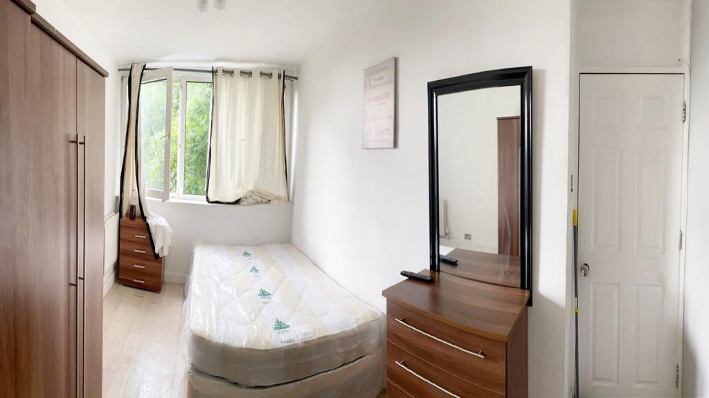 Furnished Rooms in South West London