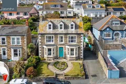 5 bedroom detached house for sale, Tywarnhayle Road, Perranporth