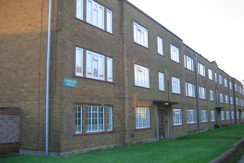 2 bedroom flat to rent, Grace Walk, Deal CT14