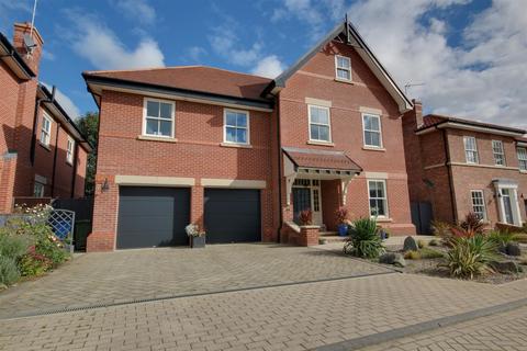 5 bedroom detached house for sale, Gallows Lane, Beverley