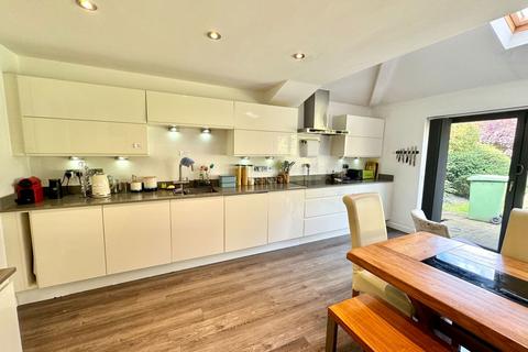 4 bedroom detached house for sale, Fowgay Drive, Solihull