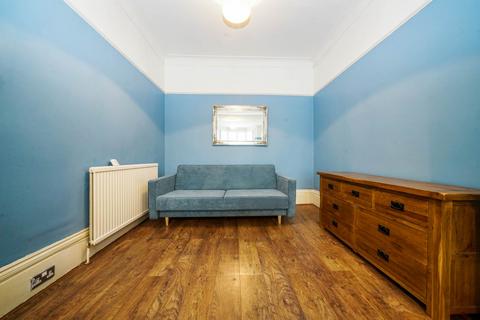 8 Tyndall Road, Leyton, London, E10 6QH