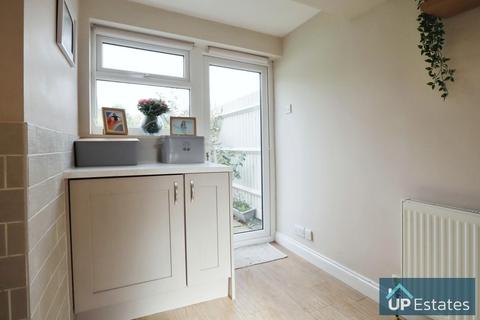 32 Hawthorne Close, Wolston, Coventry, CV8 3HN