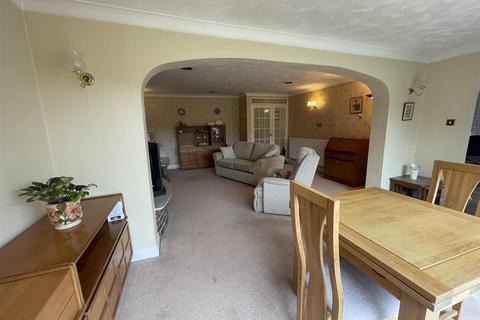 2 Gorham Close, Snodland, ME6 5EZ