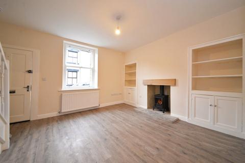 2 bedroom terraced house to rent, Kings Street, Skipton, BD23