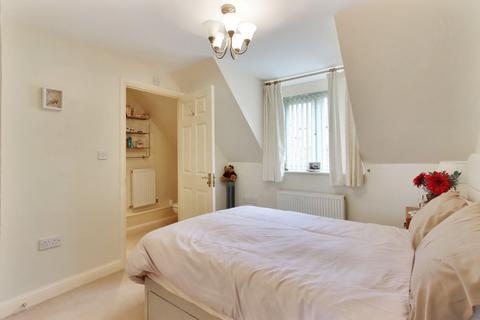 2 bedroom apartment for sale, Alexandra Walk, Prince Charles Avenue, South Darenth, DA4