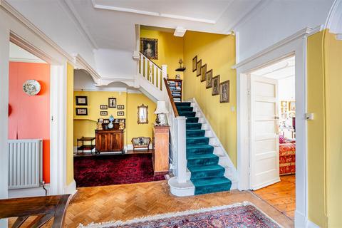 19 Percival Road, Bristol, BS8 3LN