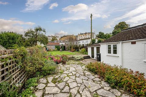 19 Percival Road, Bristol, BS8 3LN