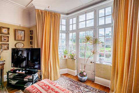 19 Percival Road, Bristol, BS8 3LN