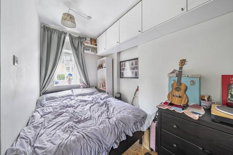 Studio for sale, Oakeshott Avenue, Highgate, London, N6