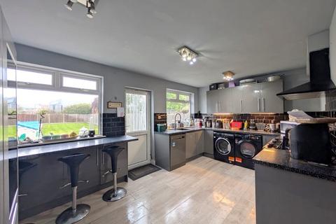292 Bedfont Lane, Feltham, TW14 9NU