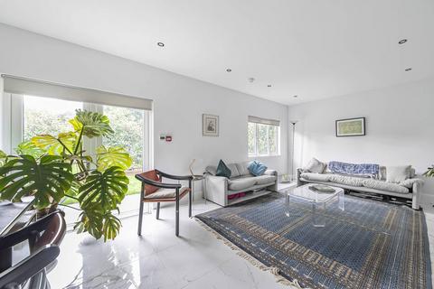 2 bedroom flat for sale, Brondesbury Park, Brondesbury Park, London, NW6