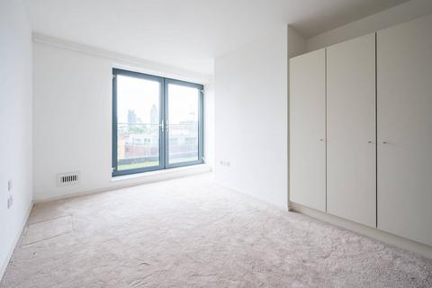 3 bedroom flat to rent, Keppel Row, Southwark, London, SE1