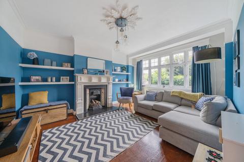 158 Perry Hill, London, SE6 4EZ
