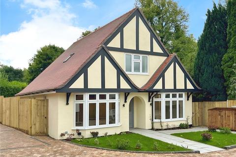 3 bedroom house for sale, High Street, Crowthorne, Berkshire