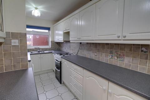 1 bedroom flat for sale, Ayland Close, Newent