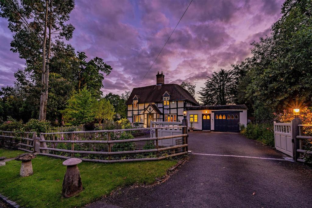 Rectory Cottage Twilight 16 lo.jpg