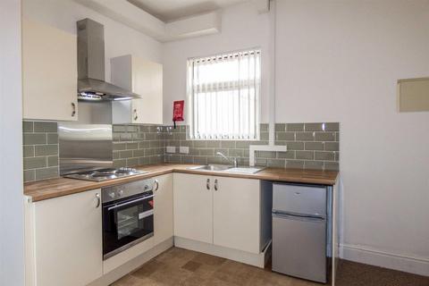 1 bedroom property to rent, Holyhead Road, Coundon, CV1