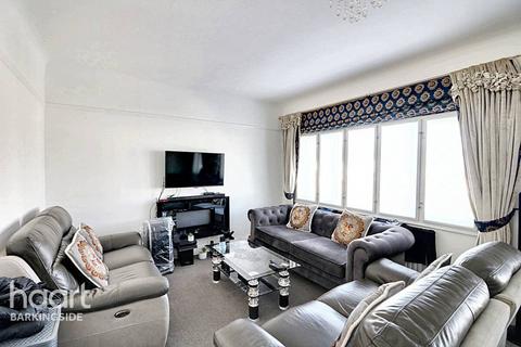 2 bedroom maisonette for sale, Woodford Avenue, Gants Hill