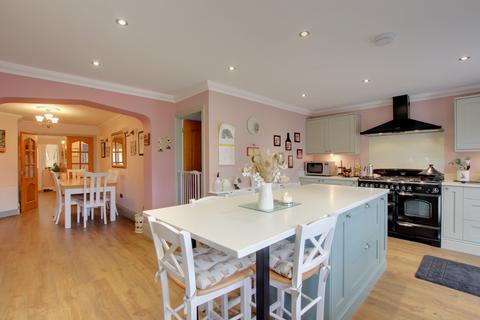 5 bedroom house for sale, UPLANDS ROAD, DENMEAD