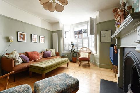 37 Levendale Road, London, SE23 2TP