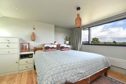 37 Levendale Road, London, SE23 2TP