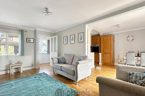 5 Chaplin Drive, Colchester, CO4 3EA