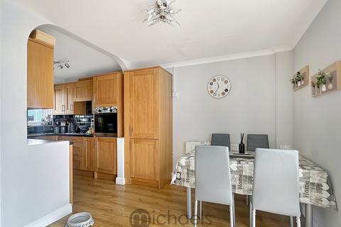 5 Chaplin Drive, Colchester, CO4 3EA