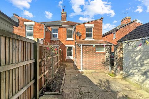 3 bedroom semi-detached house for sale, Winsley Road, Colchester, CO1