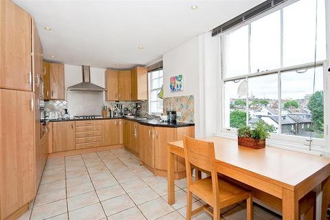 3 bedroom flat for sale, CORNWALL GARDENS, London, SW7