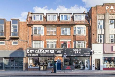 3 bedroom flat for sale, Green Lanes, London