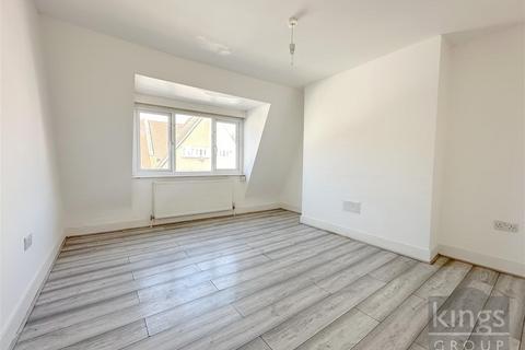 3 bedroom flat for sale, Green Lanes, London