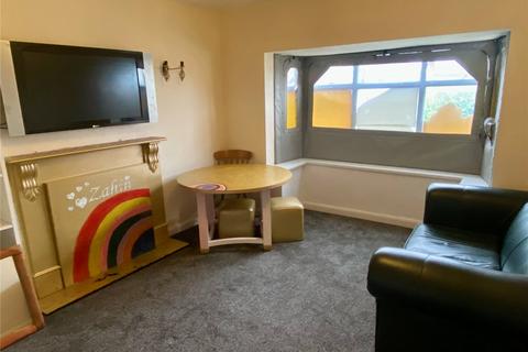 2 bedroom bungalow for sale, Heckmondwike Road, Dewsbury, WF13