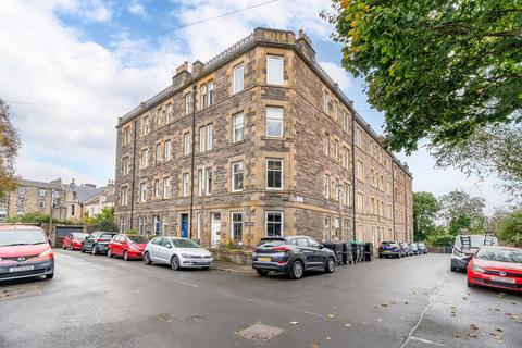 2/3, 11 Bonnington Grove, Edinburgh, EH6 4BW