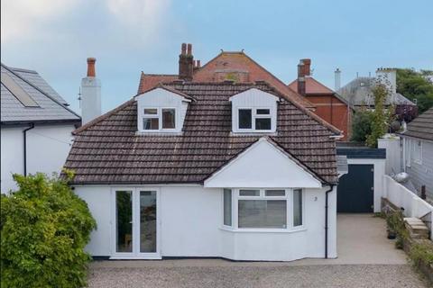 4 bedroom chalet for sale, Newton Road, Swanage