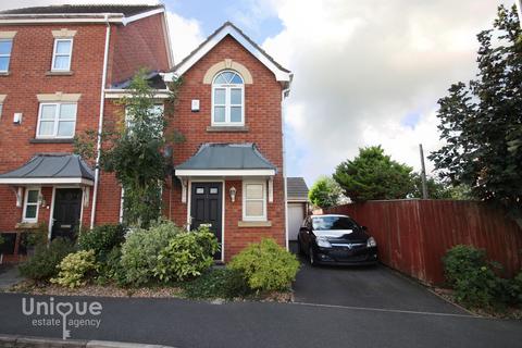 3 bedroom end of terrace house for sale, Rosefinch Way,  Blackpool, FY3