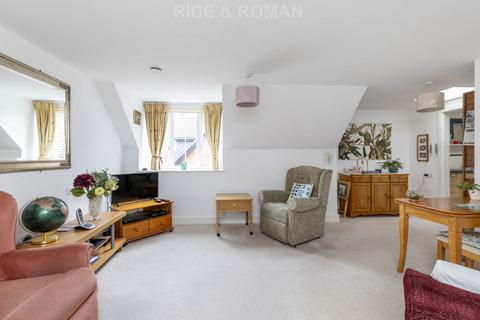 2 bedroom retirement property for sale, Waterloo Road, Epsom KT19