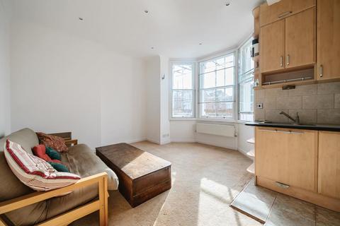 2 bedroom flat for sale, Richmond,  Surrey,  TW10