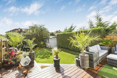 4 bedroom semi-detached house for sale, Templedene Avenue, Staines-upon-Thames, Surrey, TW18