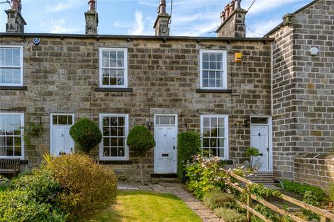 2 bedroom terraced house for sale, Crofton Terrace, Shadwell, LS17