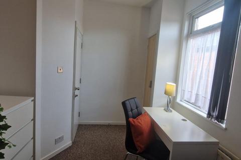 1 bedroom in a house share to rent, Brays Lane, Coventry, CV2