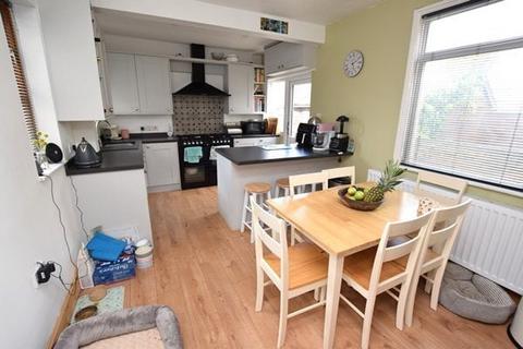 4 bedroom semi-detached house for sale, Alexandra Road, Market Drayton, Shropshire