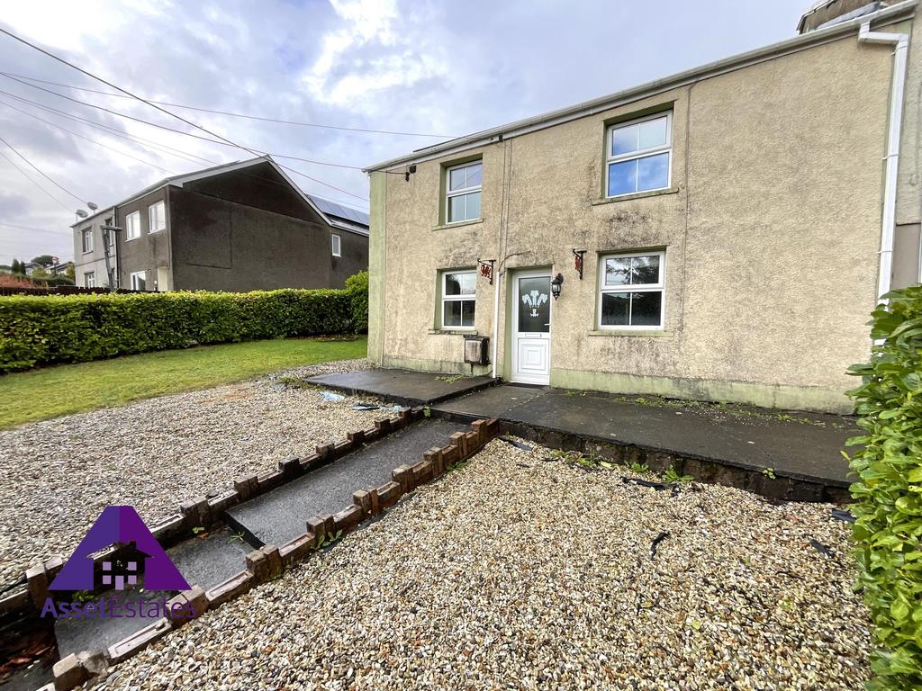 Queen Street, Nantyglo 3 bed semidetached house to rent £750 pcm (£