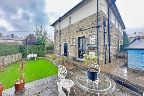 2 bedroom semi-detached house for sale, Waverley Crescent, Hipperholme